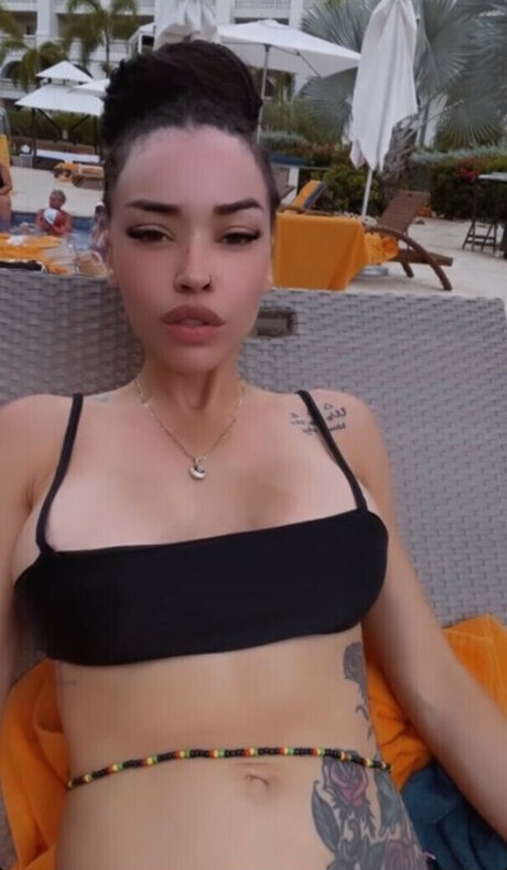 NRGneverlost nacktheit hübsche bild