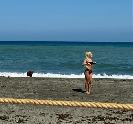 Ana Mena hübsche exklusive fotos