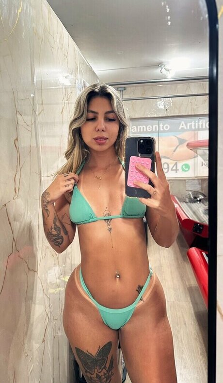 Pamela Sara pornografische fotos