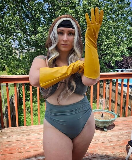 Zemira Isadora hd freie bilder