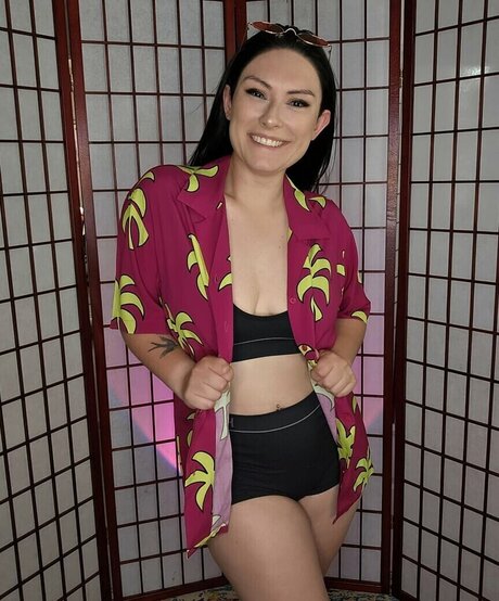 Zemira Isadora erwachsene porno foto