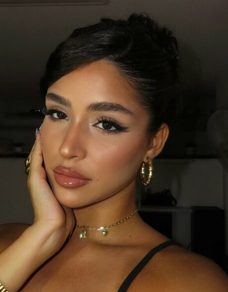 Roni Danino model nackte galerie