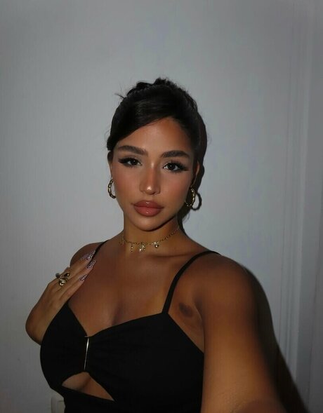 Roni Danino pornostar erotische galerien