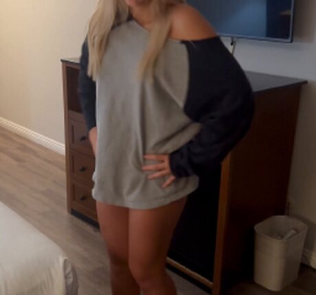 stella1005 schöne erwachsene galerien