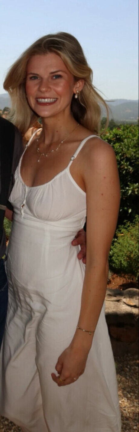 Maria Comstock schöne nette galerie