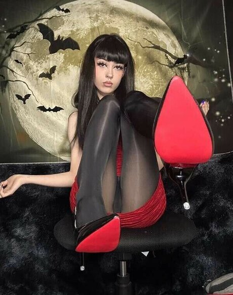 Madam Vampa pornostar akt galerien