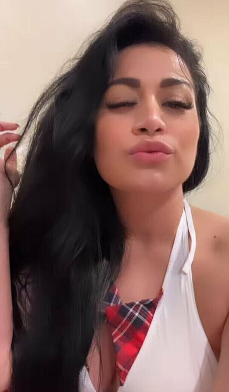 gladyscruz kunst perfekte galerien