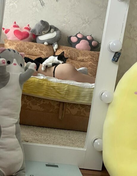 leonesan model kunst archiv