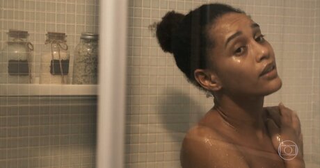 Tais Araujo kostenlose nackte archiv