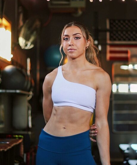 Adriana Rizzo erwachsene schöne foto