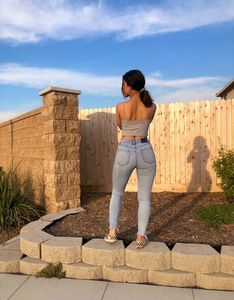 Cierra Revilla sexy erotische foto