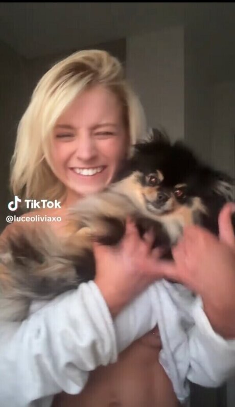 Luceoliviaxo erotische top foto