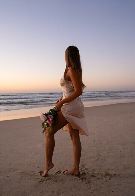 isabellegrace schauspielerin erwachsene galerie