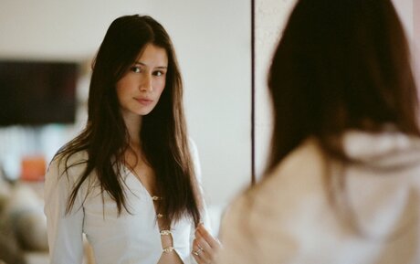 Delaney Rowe schauspielerin akt galerie