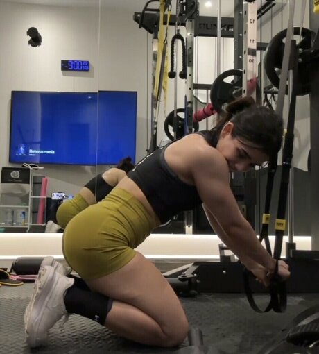 Alanalarana pornostar kunst foto