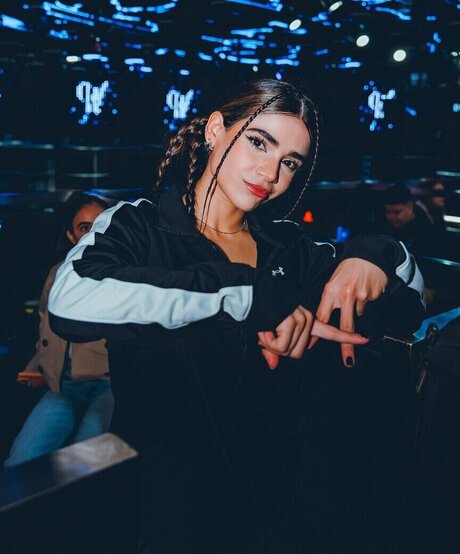 milf teen onlyfans kunst archiv