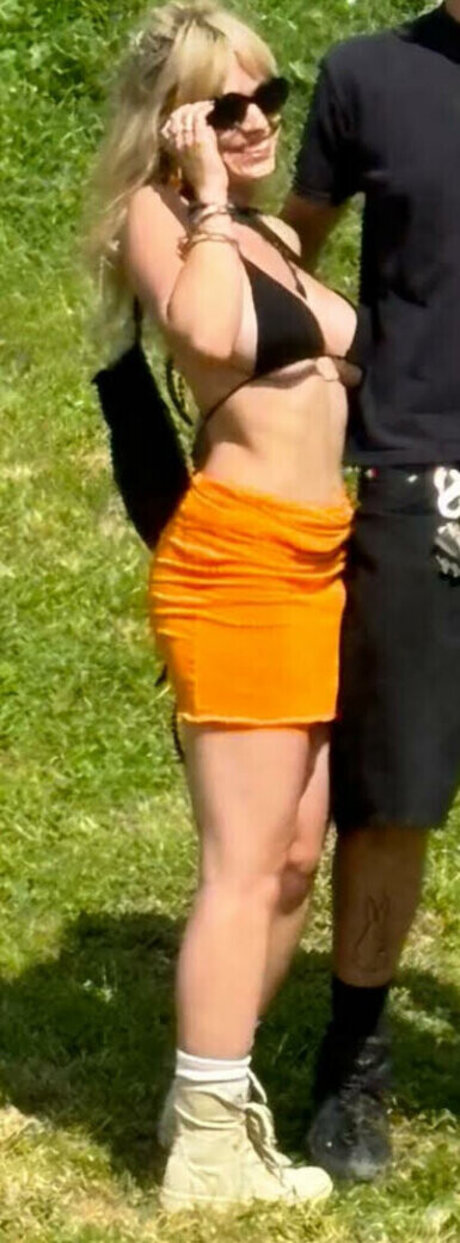 Ella Ballentine xxx schöne bild