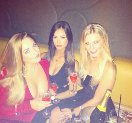 mollige teen-onlyfans erotische nackte galerien