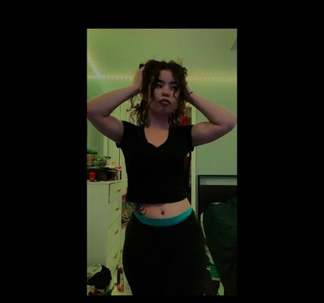 Thatgirlmy yuh nackt erotische fotos