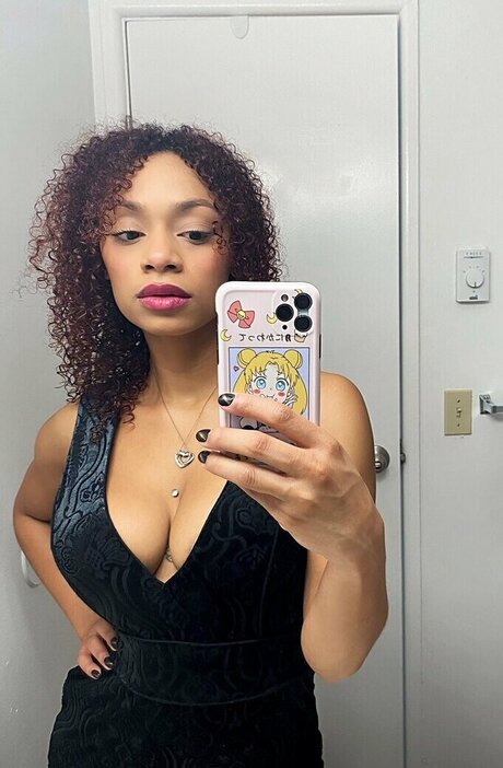 Tpnaomi freie nackte galerie