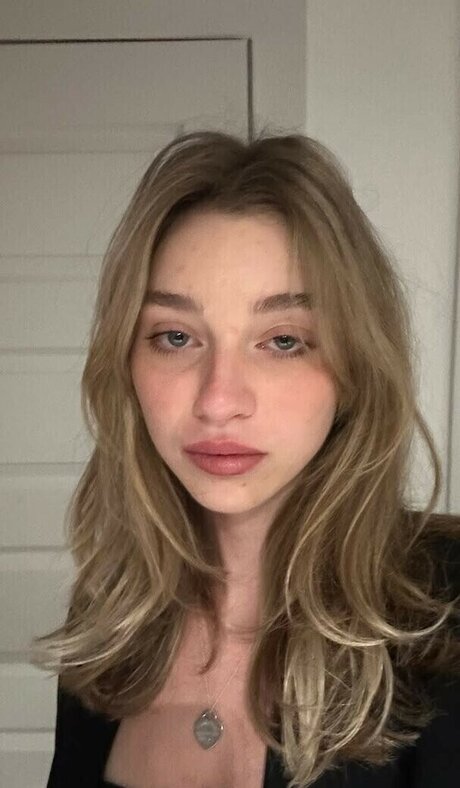 Nursevirg erotische nackten fotos