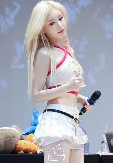 Chaeryeong beste sexy galerie