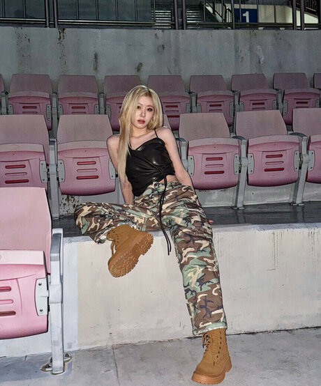 Chaeryeong porno top foto