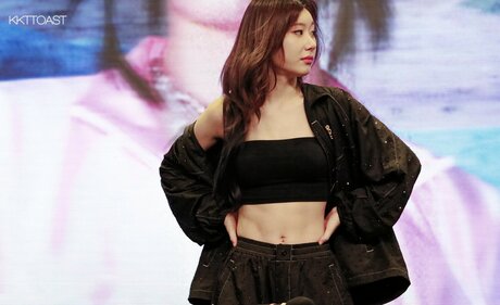 Chaeryeong sexy erotische bilder