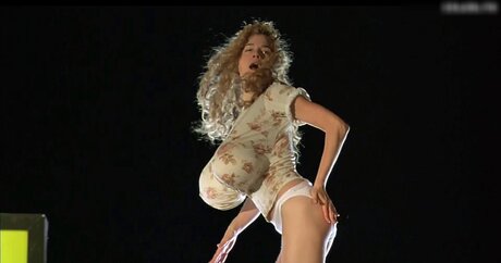 Selma Blair nacktheit erwachsene archiv