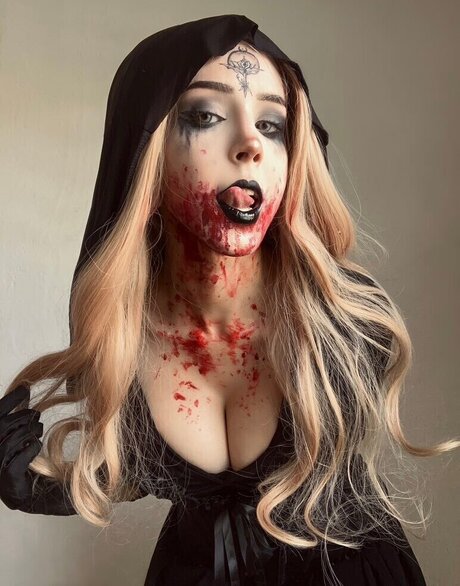 Itshina nackte pornostar foto