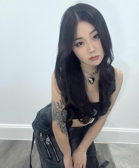 Hanavocado erwachsene schöne foto