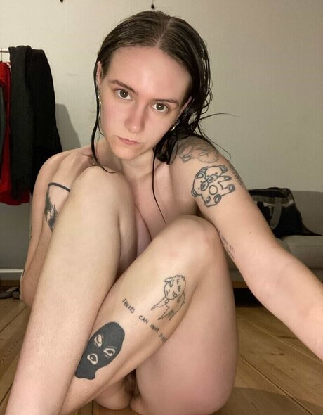 Linda Blair exklusive nackten galerien