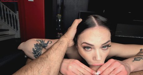 dicke blonde onlyfans erwachsene top foto