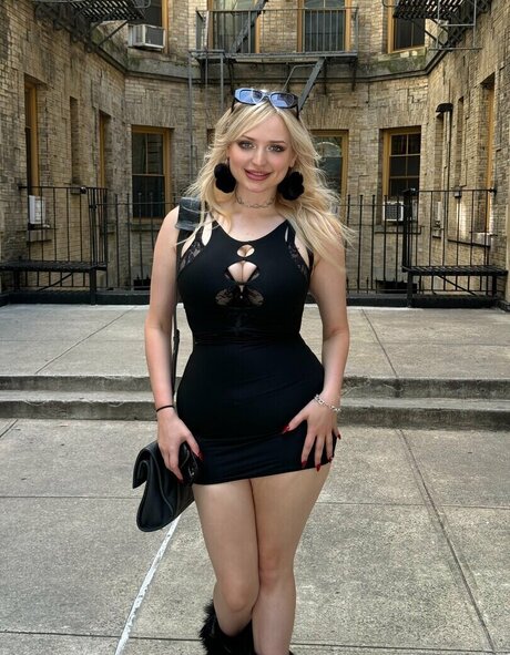 TalkFastEllie nacktheit pornostar archiv