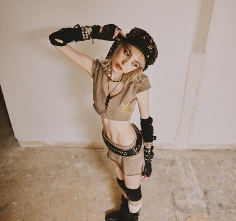 Sophie Powers pornographische pornostar galerien