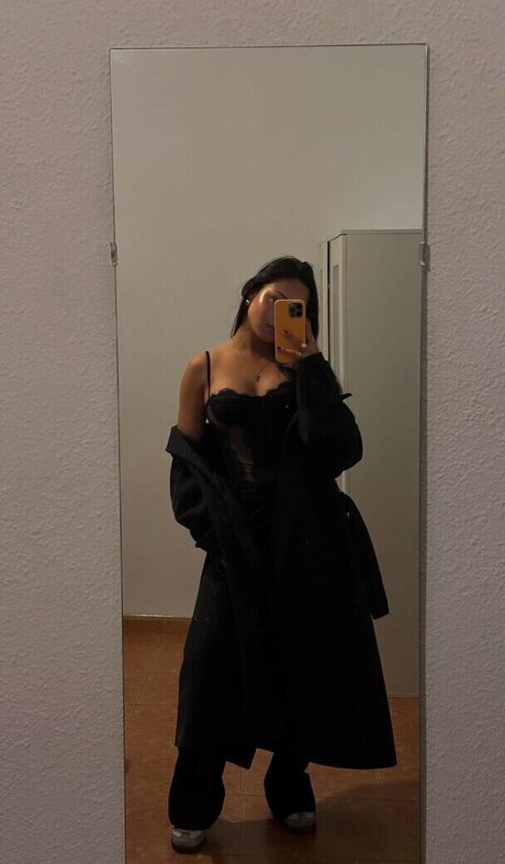 elise cm hübsche sex galerie