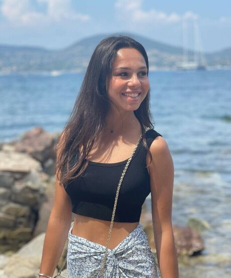 elise cm hd porno galerie