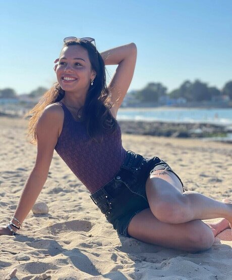 elise cm nacktheit pornostar galerie