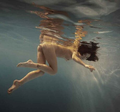 Polina Knyazeva erwachsene nackte galerie