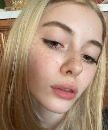 Sephira Lily Street sexy top galerien