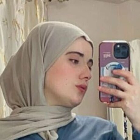 Dounia Stayfia sexy erotische foto