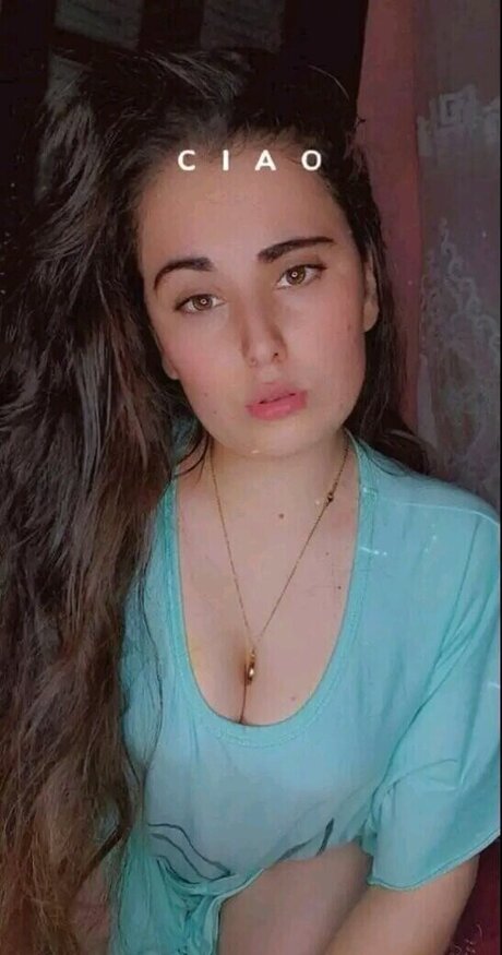 Dounia Stayfia freie porno bilder