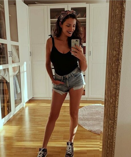 Nadine Menz porno nackte galerien