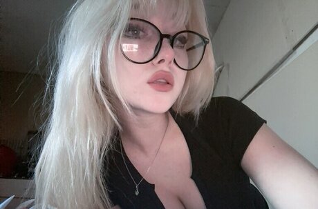 su ga r ik pornostar kunst bild