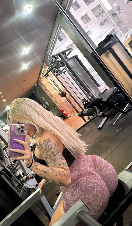 Maria Clara Lima nackt top bild