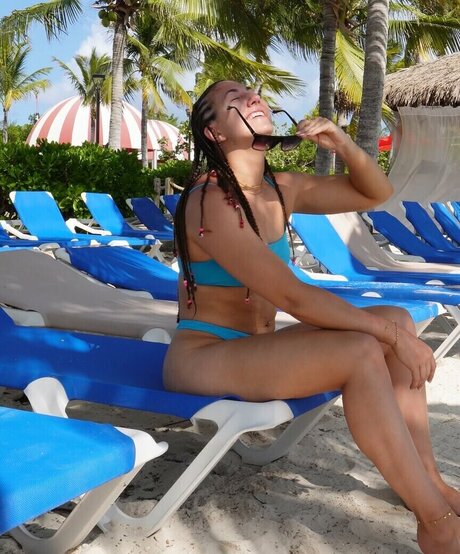 Dr Airin Avery erotische perfekte bilder