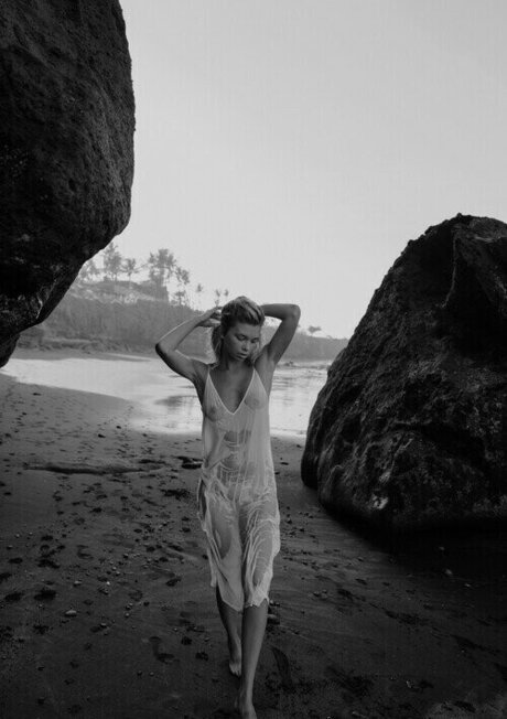 Vasilisa Melnikova xxx nackten foto