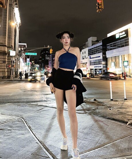 mollyshen schauspielerin akt foto