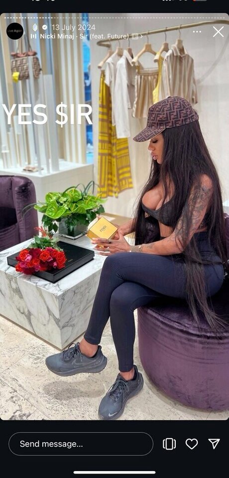 barbieoxxo sexy top bilder