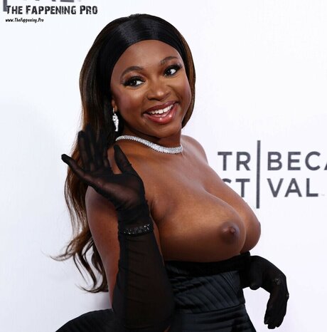 Naturi Naughton hd perfekte archiv